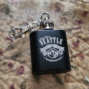 Seattle Mini Flask Keychain